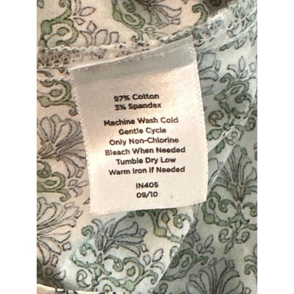 Floral Patterned Women's Top - Picture 7 of 10